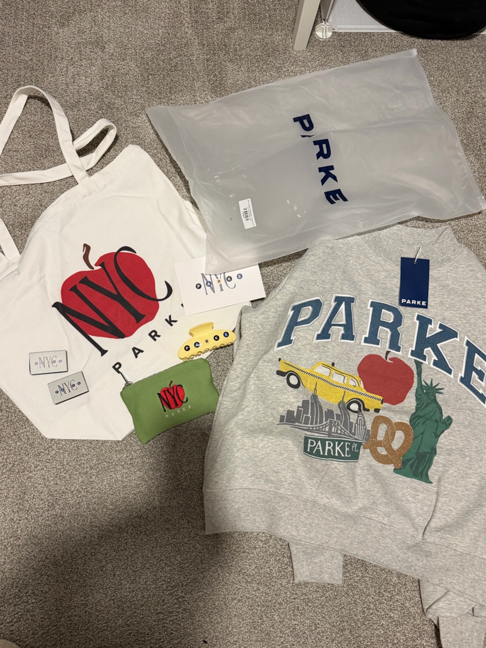 PARKE NYC Bundle- NYC Mockneck, NYC Tote, claw clip, pouch, 2 matchbooks